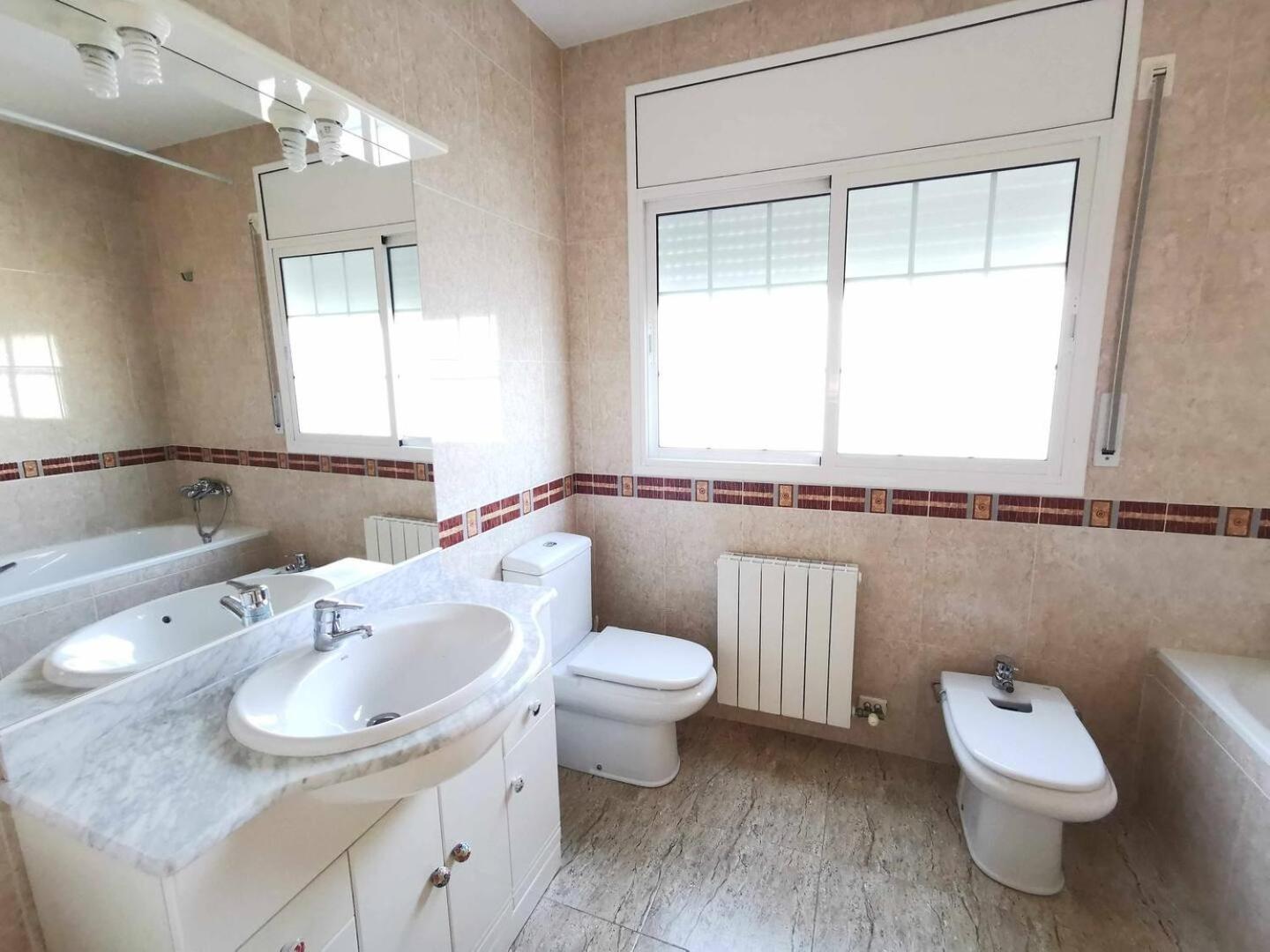 Villa Genis Calafell Extérieur photo